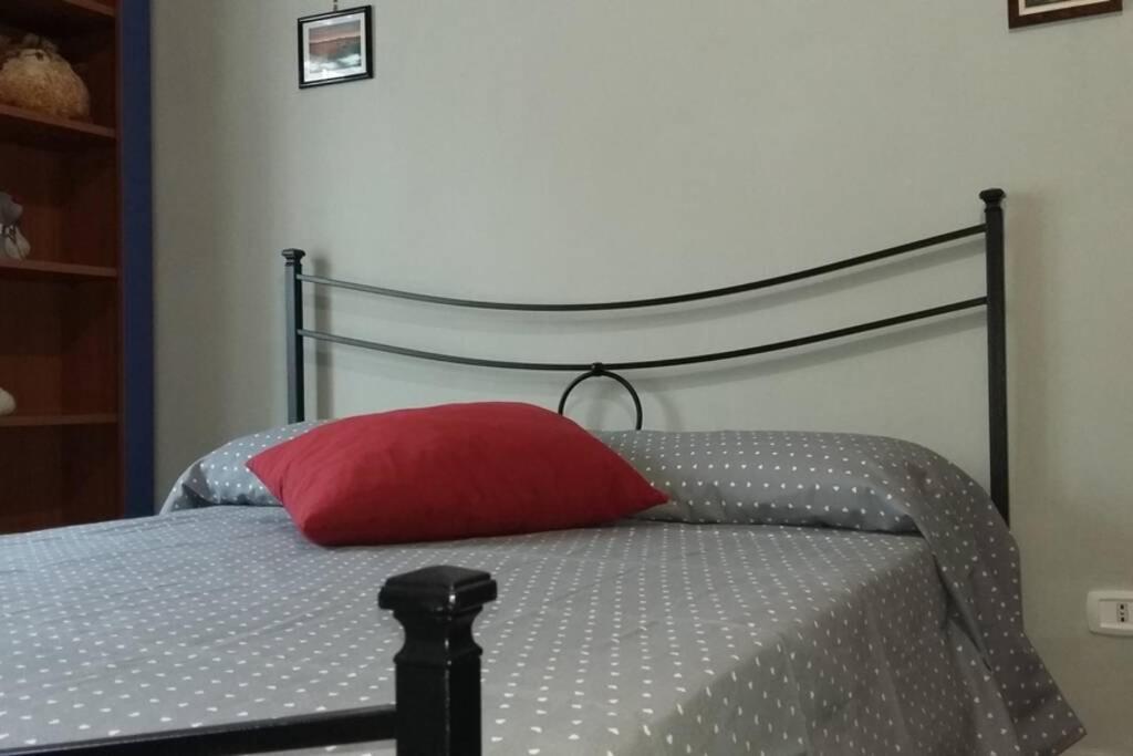 napoli. un cuore che batte. Esterno foto
