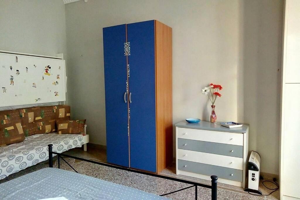 napoli. un cuore che batte. Esterno foto